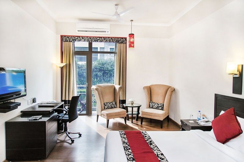 Hotel Mantra Amaltas Nueva Delhi Exterior foto