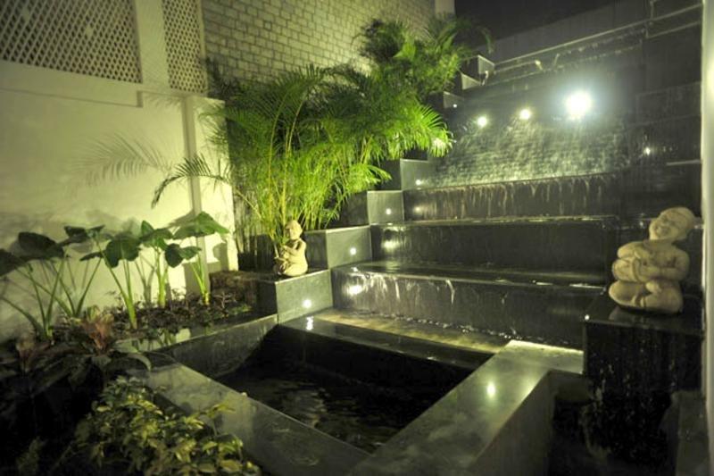 Hotel Mantra Amaltas Nueva Delhi Exterior foto